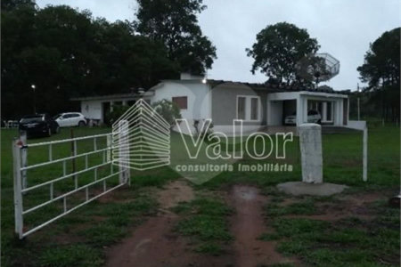 Área rural para venda no Varjão.