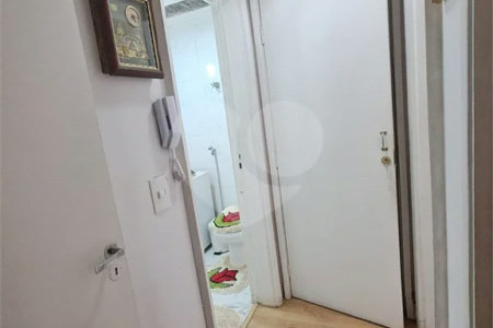 Apartamento à venda com 60m² e possibilidade de 2 dormitórios