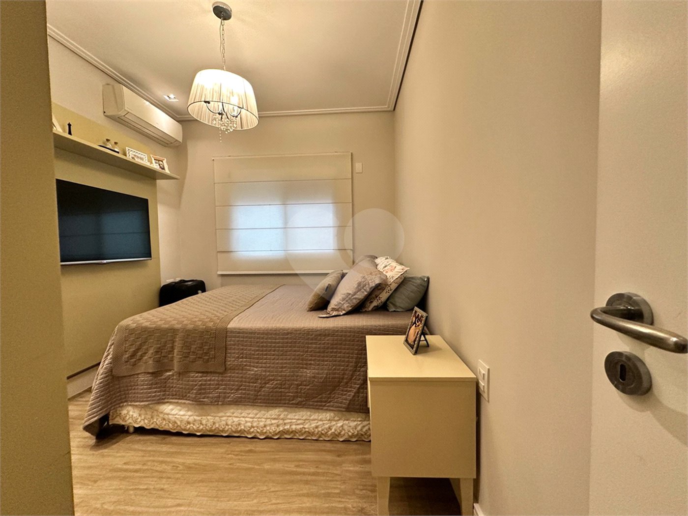 Apartamento à venda com 3 quartos, sendo 2 suítes, em Tremembé, São Paulo, SP