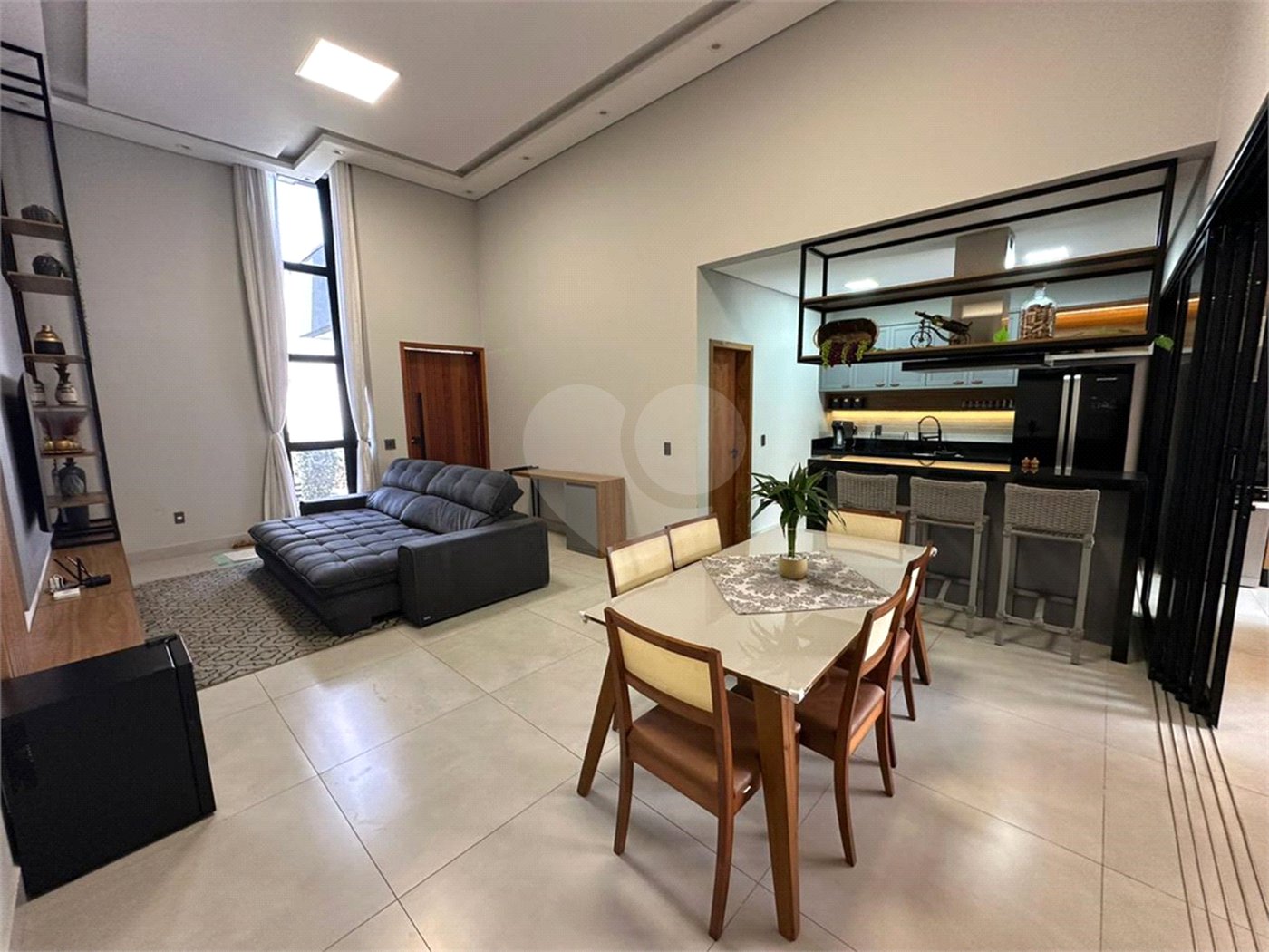 Casa à venda com 3 quartos, sendo 1 suíte, no condomínio Residencial Evidencias Indaiatuba, Indaiatuba - SP
