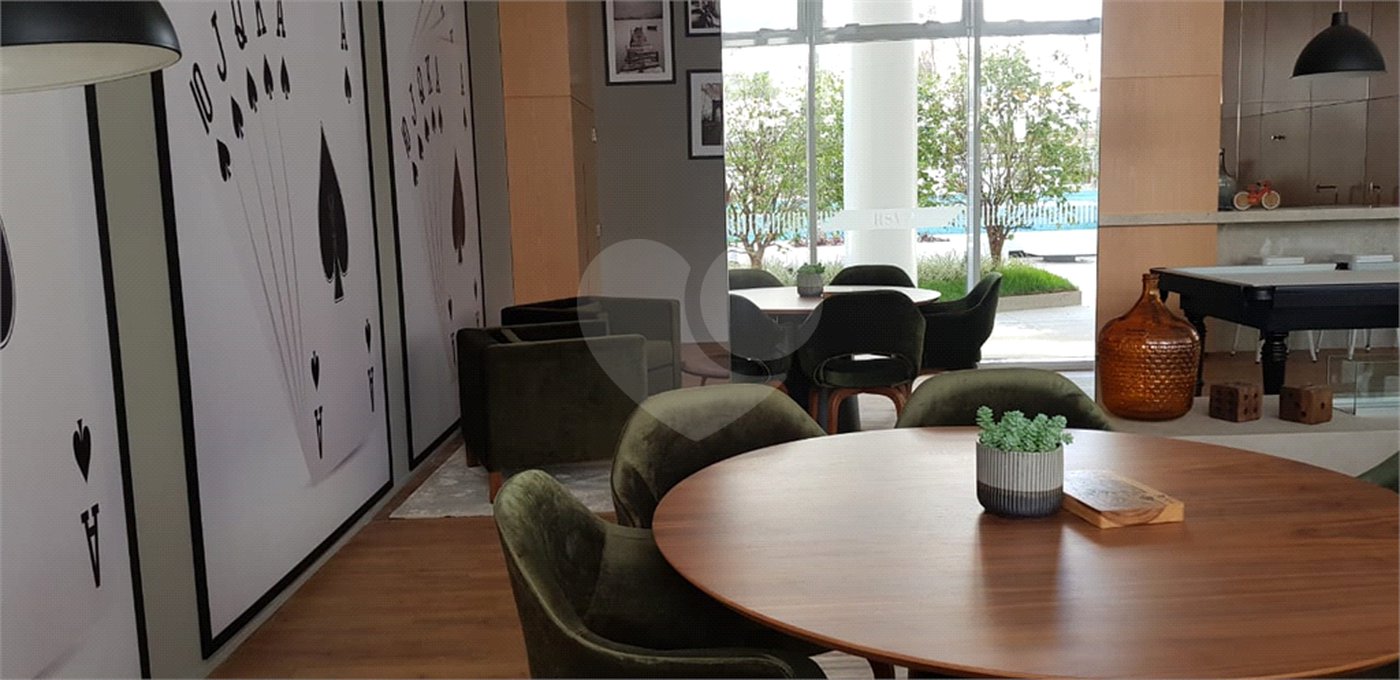 Apartamento à venda com 4 quartos, sendo 2 suítes, em Santo Amaro, São Paulo, SP