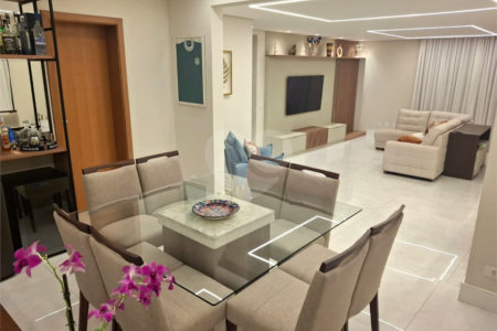 Apartamento à venda com 3 suítes em Santana, São Paulo, SP