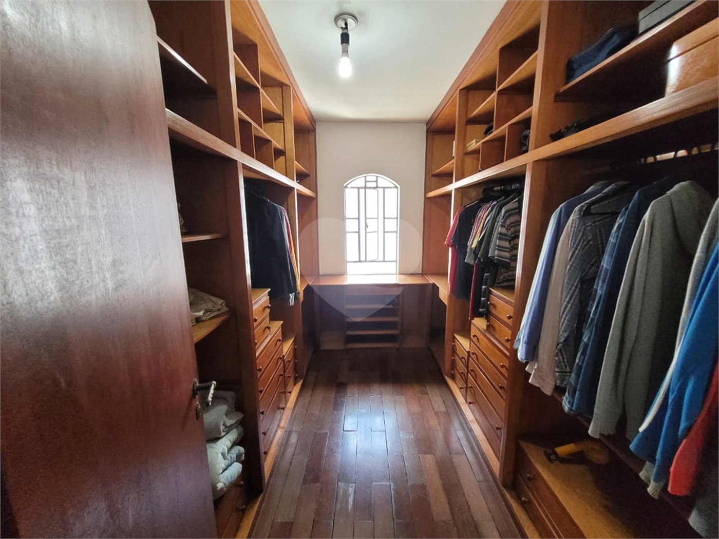 Casa à venda com 3 quartos, sendo 1 suíte, em Parque da Lapa, São Paulo, SP