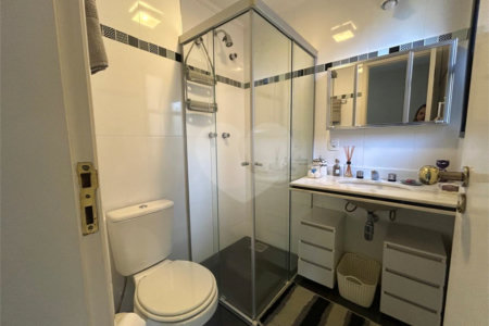 Apartamento à venda com 4 quartos, sendo 2 suítes, em Pinheiros, São Paulo, SP