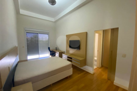 Casa á venda condomínio Damha I