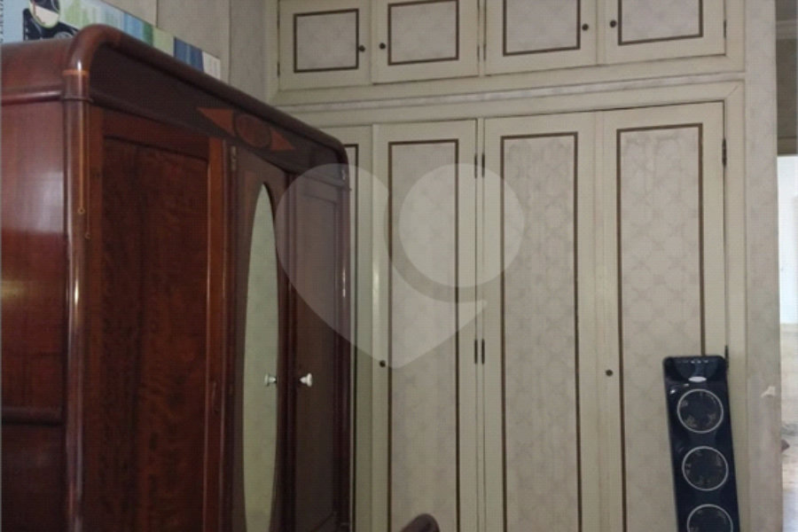 Sobrado à venda com 4 quartos em Sumaré, São Paulo, SP