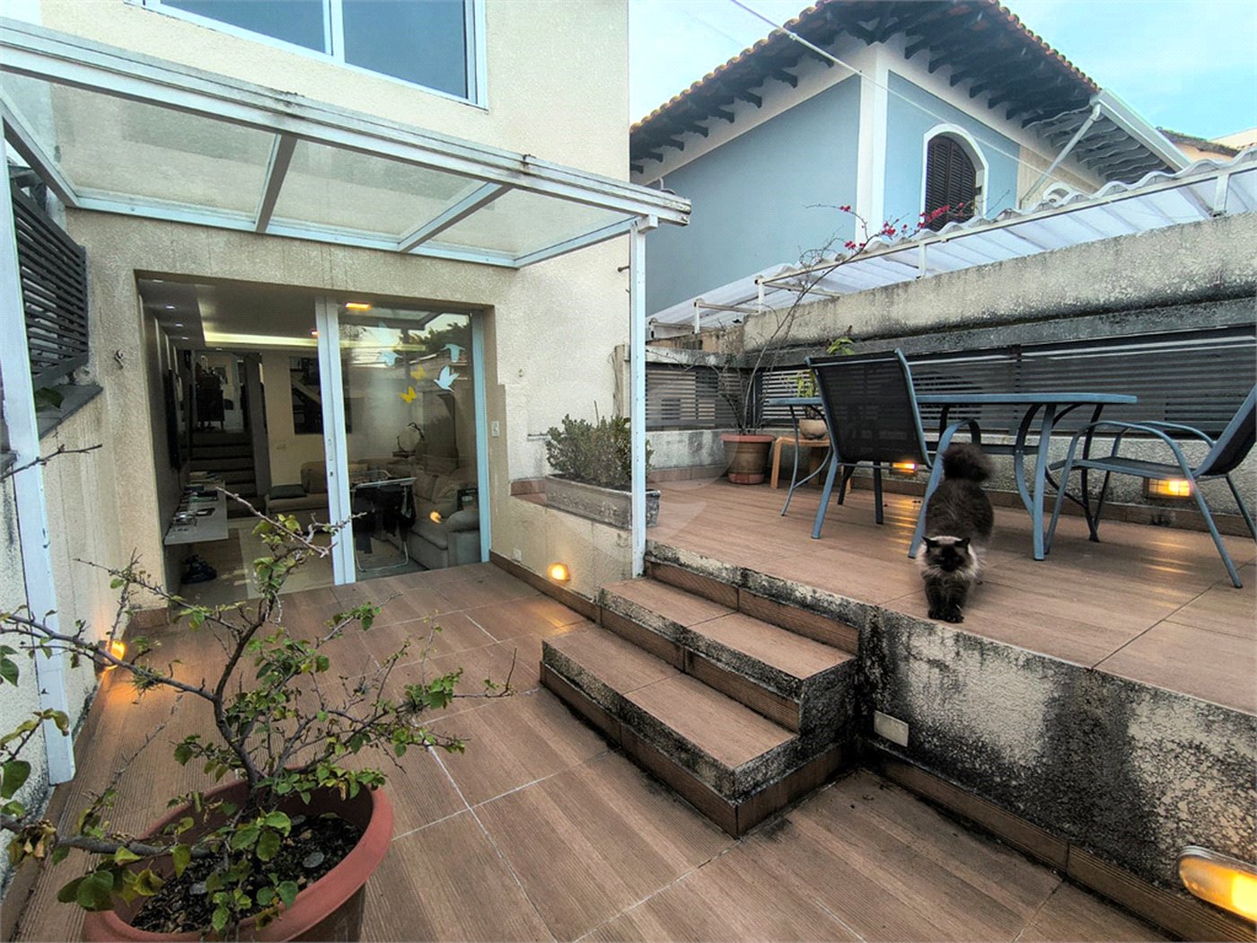 Sobrado à venda com 3 quartos, sendo 1 suíte,  em Jardim Bonfiglioli, São Paulo, SP