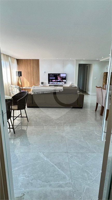 Apartamento à venda com 4 quartos, sendo 1 suíte, em Tremembé, São Paulo, SP