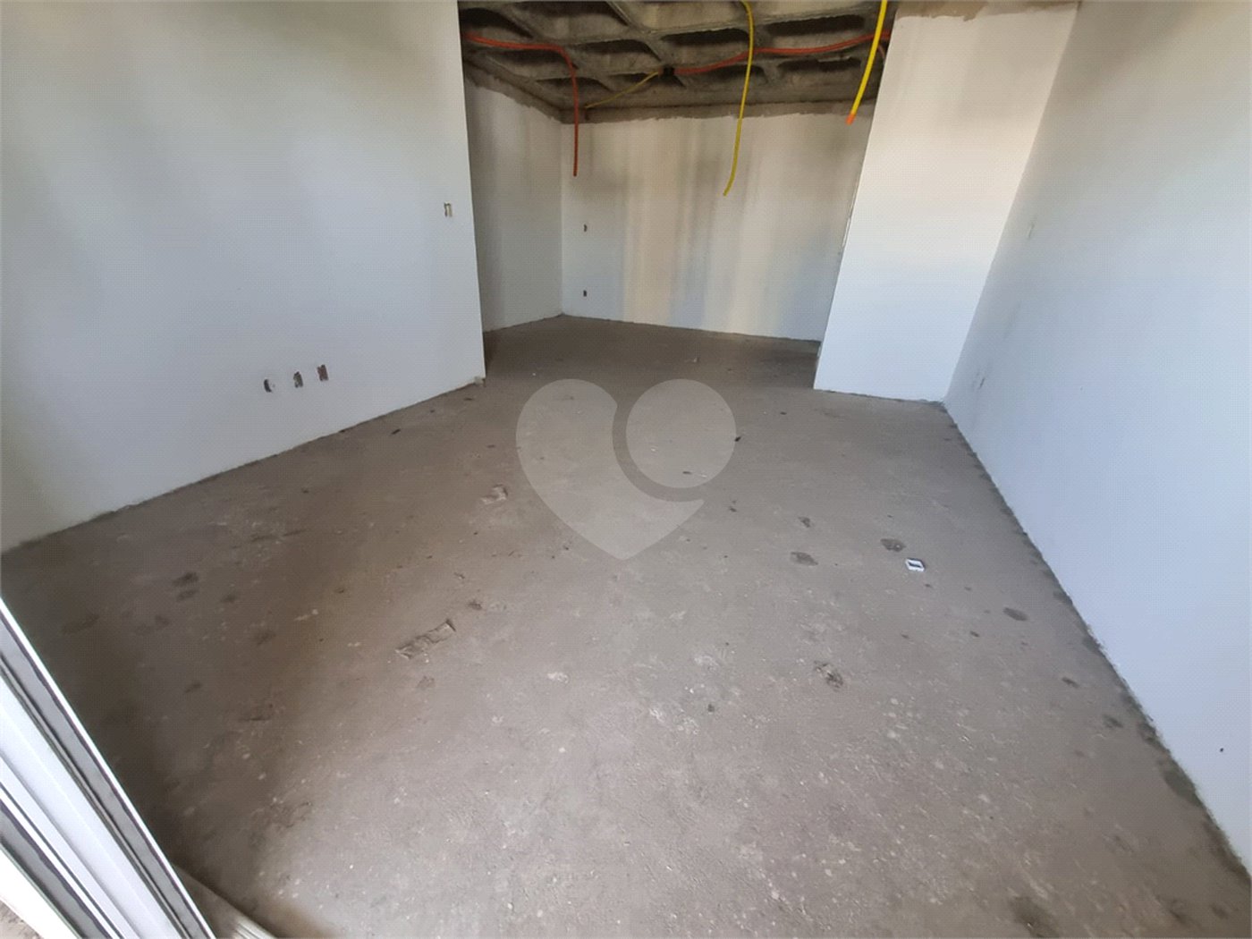 Apartamento à venda com 4 quartos, sendo 3 suítes, em Jardim Judith, Sorocaba, SP