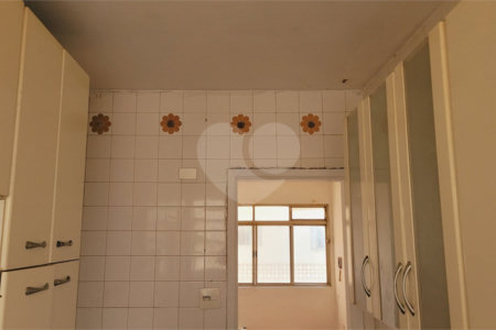 Apartamento à venda com 2 quartos em Aclimação, São Paulo, SP