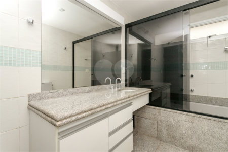 Apartamento à venda com 4 quartos, sendo 3 suítes, em Perdizes, São Paulo, SP