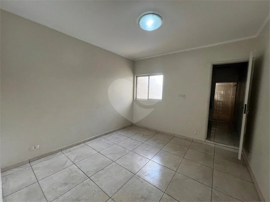 Casa 2 dormitórios na Vila Santa Catarina