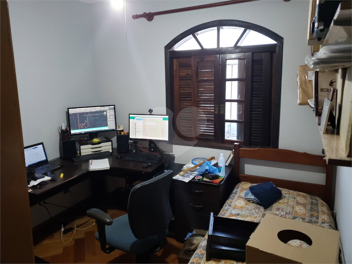Sobrado à venda com 3 quartos, sendo 1 suíte,  em Vila Gustavo, São Paulo, SP