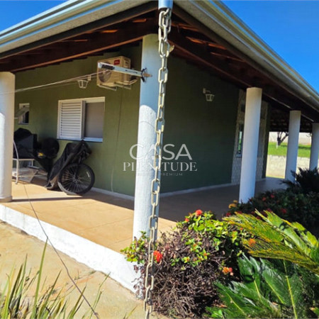 Casa em condomínio à venda ou para alugar com 3 quartos, sendo 1 suíte, em Village da Serra, Araçoiaba da Serra, SP