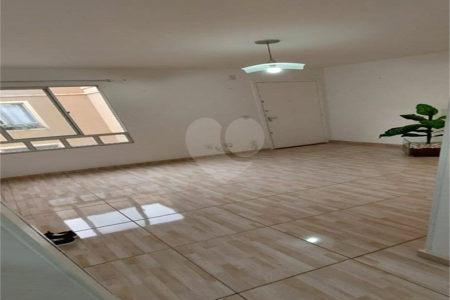 Apartamento à venda com 2 quartos em Água Chata, Guarulhos, SP