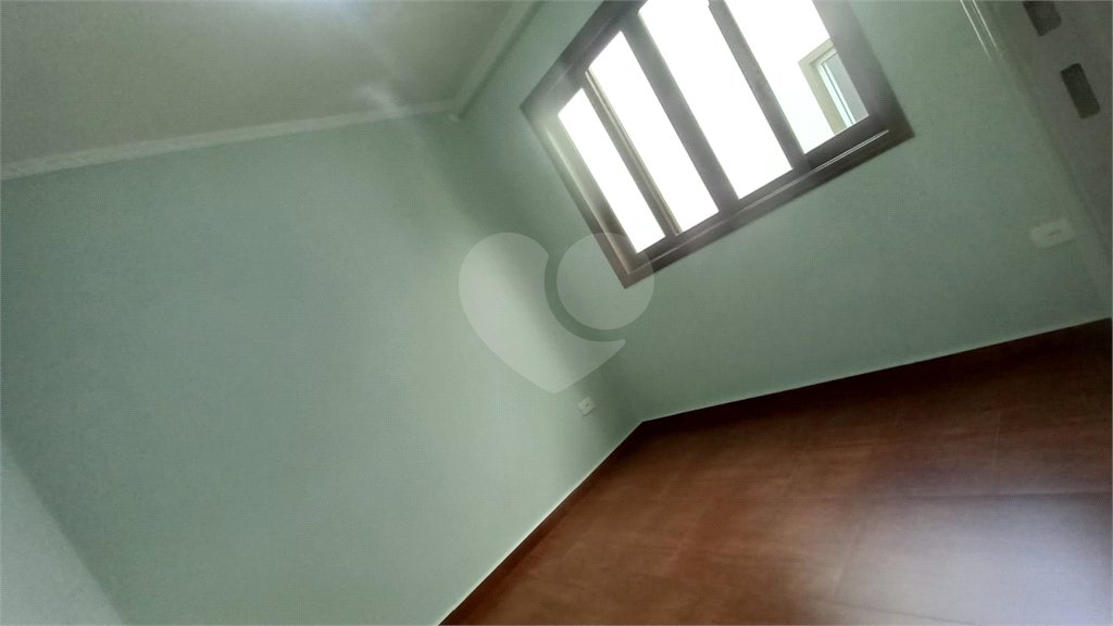 Sobrado à venda com 4 quartos, sendo 2 suítes, em Tremembé, São Paulo, SP