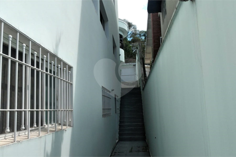 Sobrado à venda com 4 quartos, sendo 2 suítes, em Horto, São Paulo, SP