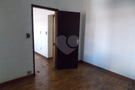Casa à venda com 4 quartos em Jardim São Cristóvão, Bragança Paulista, SP