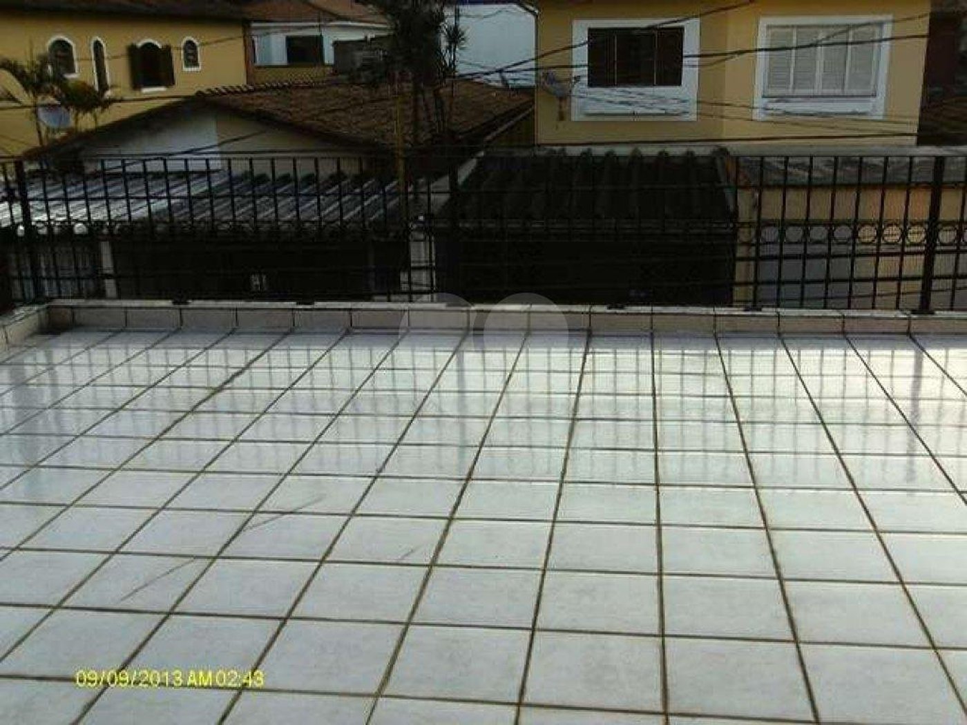 Sobrado à venda com 4 quartos, sendo 2 suítes, em Jardim Peri Peri, São Paulo, SP