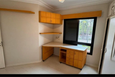 Apartamento à venda ou para alugar com 3 quartos, sendo 1 suíte, em Vila Andrade, São Paulo, SP