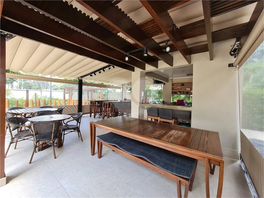 Apartamento à venda com 3 suítes em Jardim Marajoara, São Paulo, SP