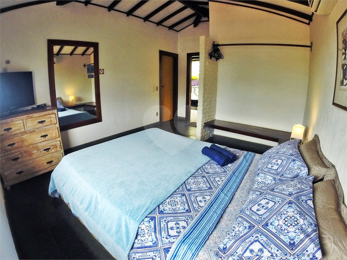 Casa à venda com 8 quartos, sendo 4 suítes, em Alto de Búzios, Armação dos Búzios, RJ