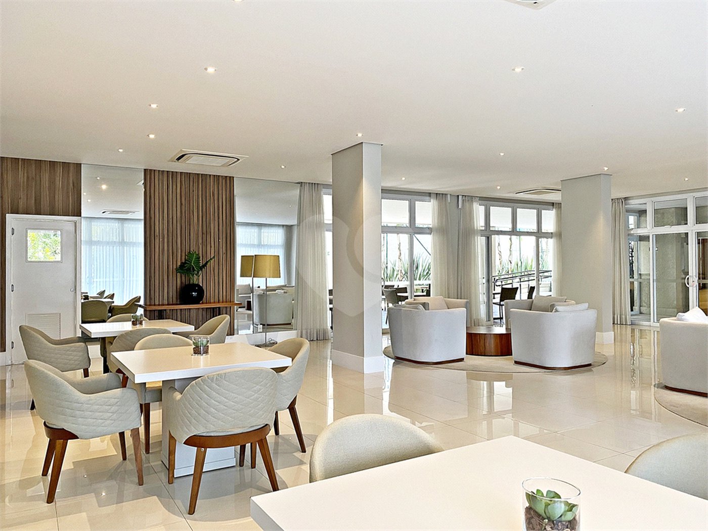 Apartamento à venda com 3 suítes em Santana, São Paulo, SP