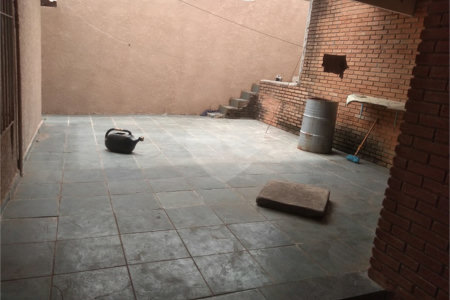 Casa Térrea à venda com 3 quartos em Jardim Alvinópolis, Atibaia, SP