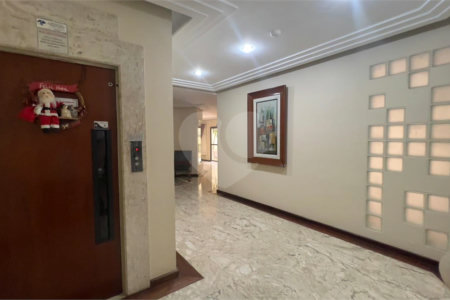 Apartamento à venda com 3 suítes em Cerqueira César, São Paulo, SP