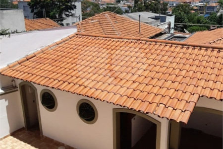 Sobrado à venda com 3 quartos, sendo 2 suítes,  em Vila Paulicéia, São Paulo, SP