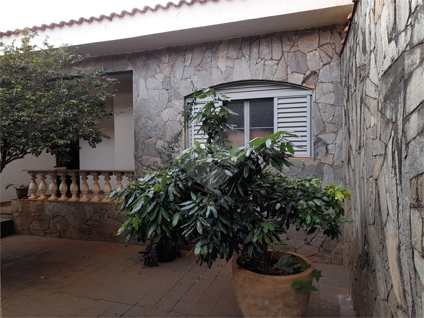 Casa à venda com 5 quartos, sendo 1 suíte,  em Jardim Anhangüera, Ribeirão Preto, SP