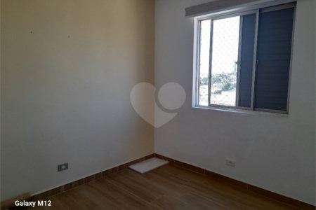 Apartamento à venda com 2 quartos em Vila Romano, São Paulo, SP