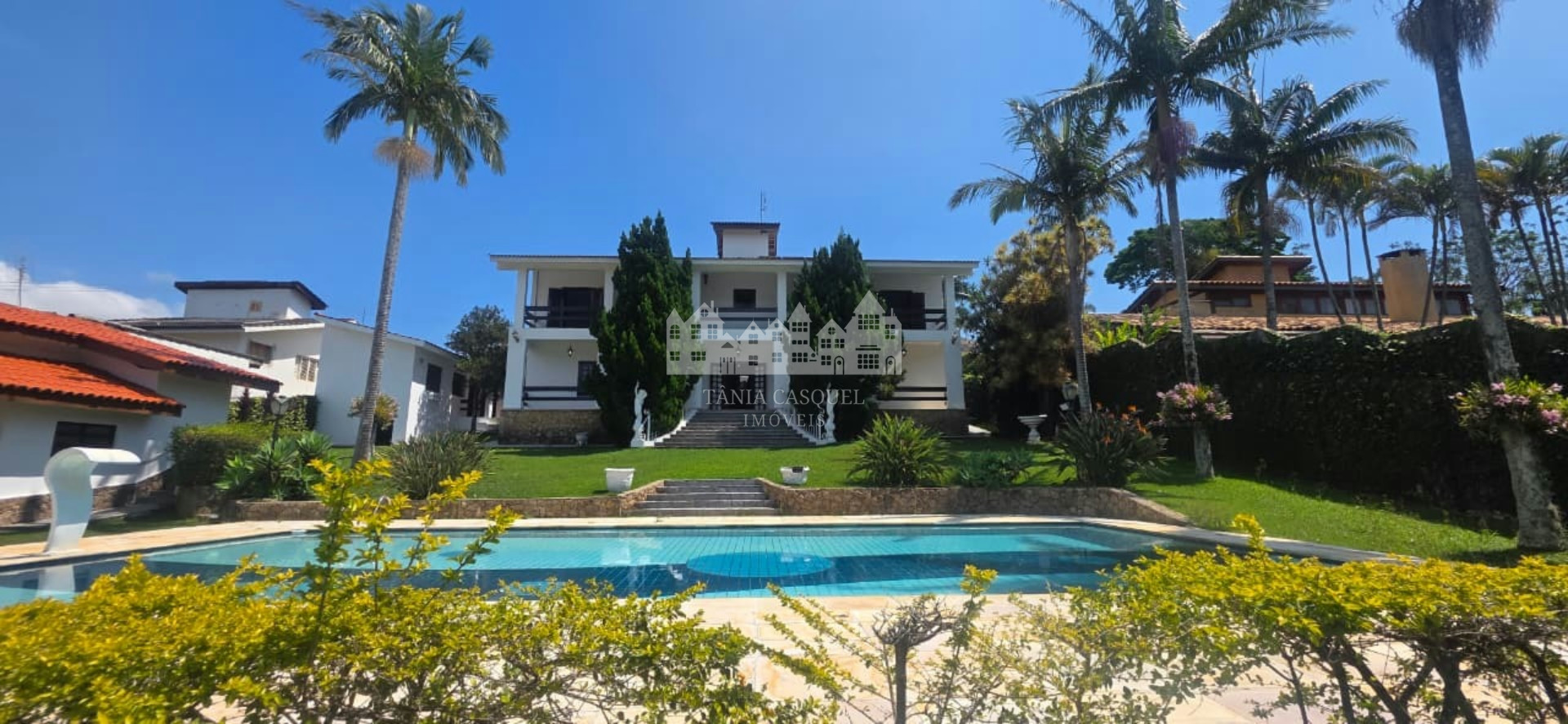 Casa, 5 quartos, 630 m² - Foto 1