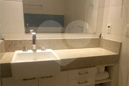 Apartamento à venda com 2 quartos, sendo 1 suíte,  em Itaim Bibi, São Paulo, SP