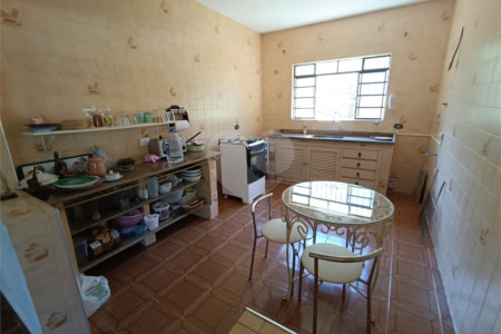 Casa para alugar com 3 quartos, sendo 1 suíte,  em Esplanada Mendes Moraes, São Roque, SP