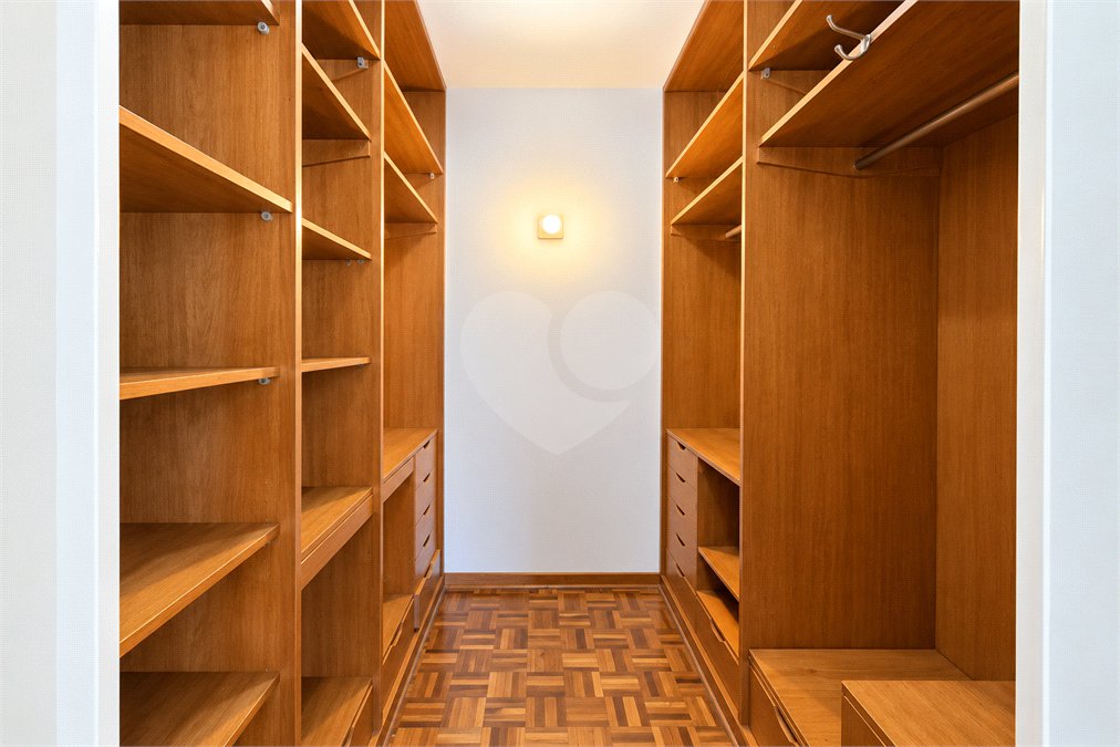 Apartamento à venda com 2 quartos, sendo 1 suíte, em Chácara Santo Antônio (zona Sul), São Paulo, SP