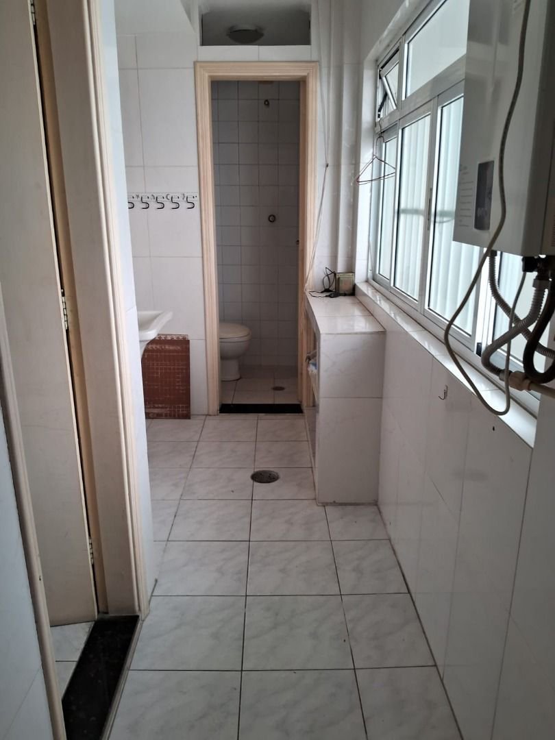 Apartamento com 2 dormitórios (reversível para 3 dormitórios) à venda - Gonzaga - Santos/SP