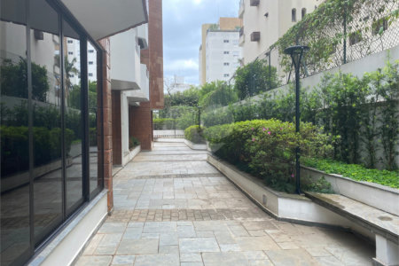Apartamento à venda com 3 quartos, sendo 2 suítes, em Brooklin Paulista, São Paulo, SP