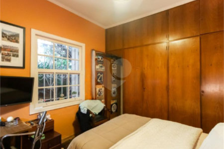 Casa à venda com 3 quartos, sendo 1 suíte, em Alto da Lapa, São Paulo, SP