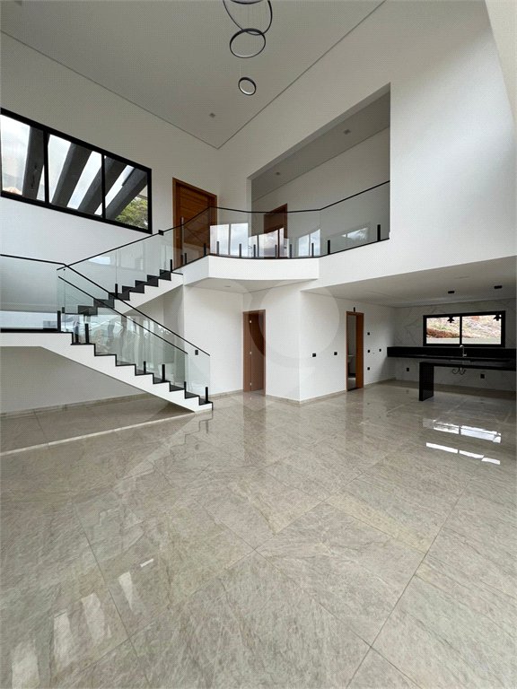 Casa à venda com 3 suítes no condomínio Spazio Design, Bragança Paulista - SP