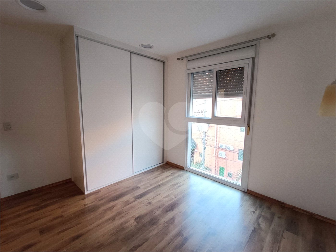 Apartamento à venda com 3 quartos, sendo 1 suíte, no Centro, São Roque, SP