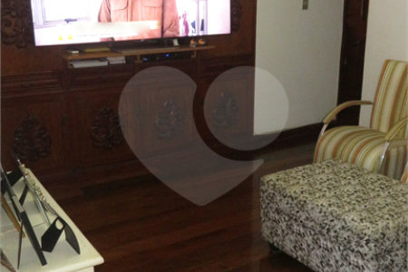 Apartamento à venda com 4 quartos, sendo 2 suítes, em Tijuca, Rio de Janeiro, RJ