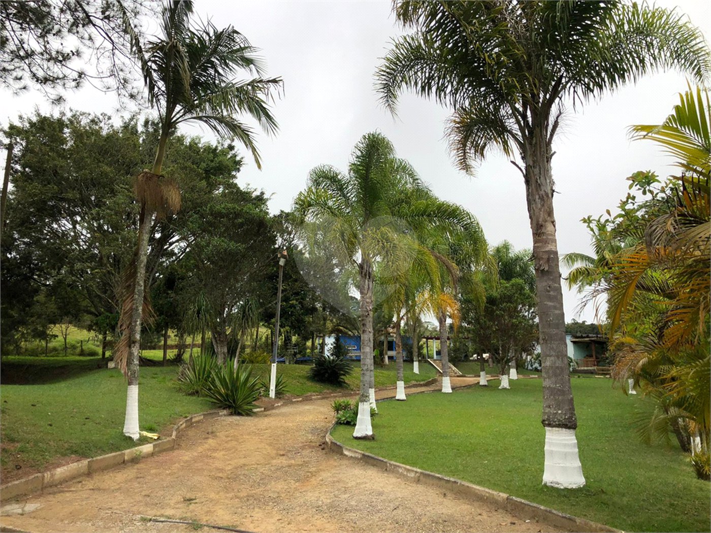 Sítio à venda com 8 quartos, sendo 2 suítes, em Biritiba Ussu, Mogi das Cruzes, SP