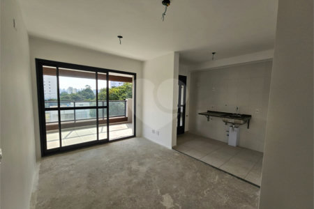 Apartamento à venda com 3 quartos, sendo 1 suíte, em Alto da Boa Vista, São Paulo, SP