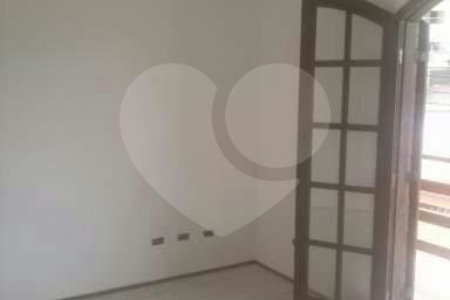 Sobrado à venda com 3 quartos, sendo 2 suítes, em Jardim Monte Kemel, São Paulo, SP