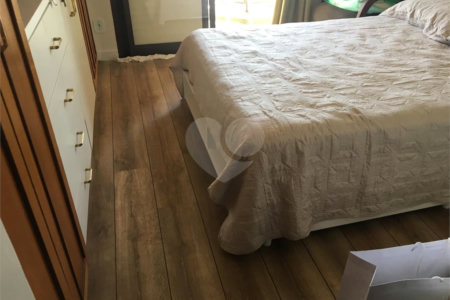 Apartamento à venda com 3 quartos, sendo 1 suíte, em Vila Mariana, São Paulo, SP