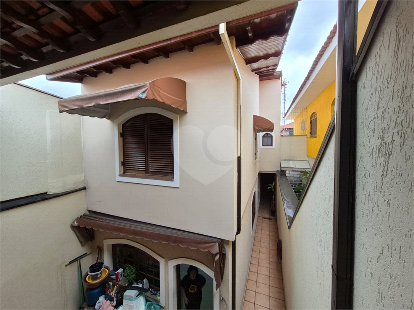 Sobrado à venda com 3 quartos, sendo 1 suíte, em Jardim Sarah, São Paulo, SP