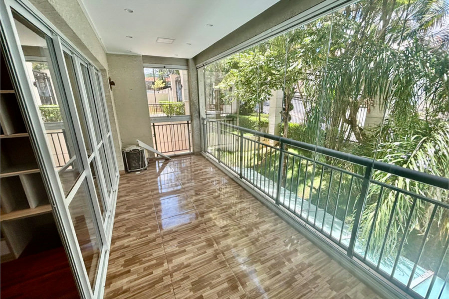 Apartamento à venda com 3 quartos, sendo 2 suítes, em Vila Irmãos Arnoni, São Paulo, SP