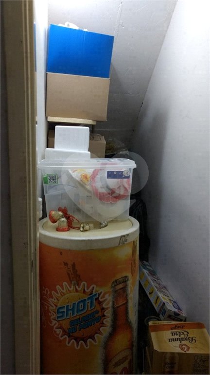 Casa à venda com 3 quartos, sendo 1 suíte, no condomínio Residencial Água Fria, São Paulo - SP