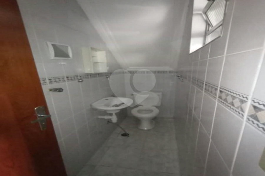 Casa à venda com 3 quartos, sendo 1 suíte, em Saúde, São Paulo, SP